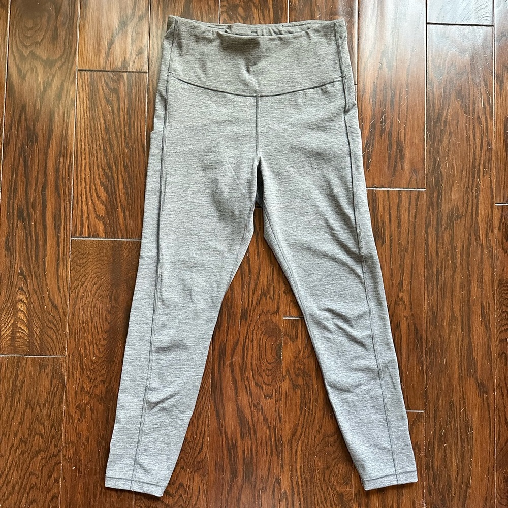 Athleta Ultimate Stash Pocket Capri - Small - Picture 8 of 9
